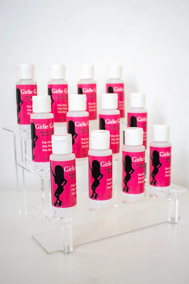 Girlie Grip Solution Studio Pack (12 Bottles) 1