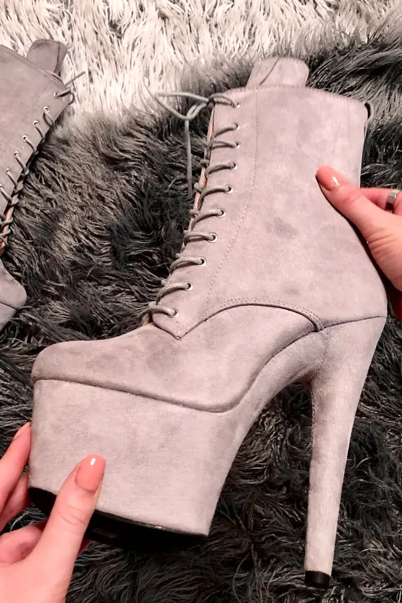 Hella Heels Babydoll 7Inch Boots - Light Grey 1
