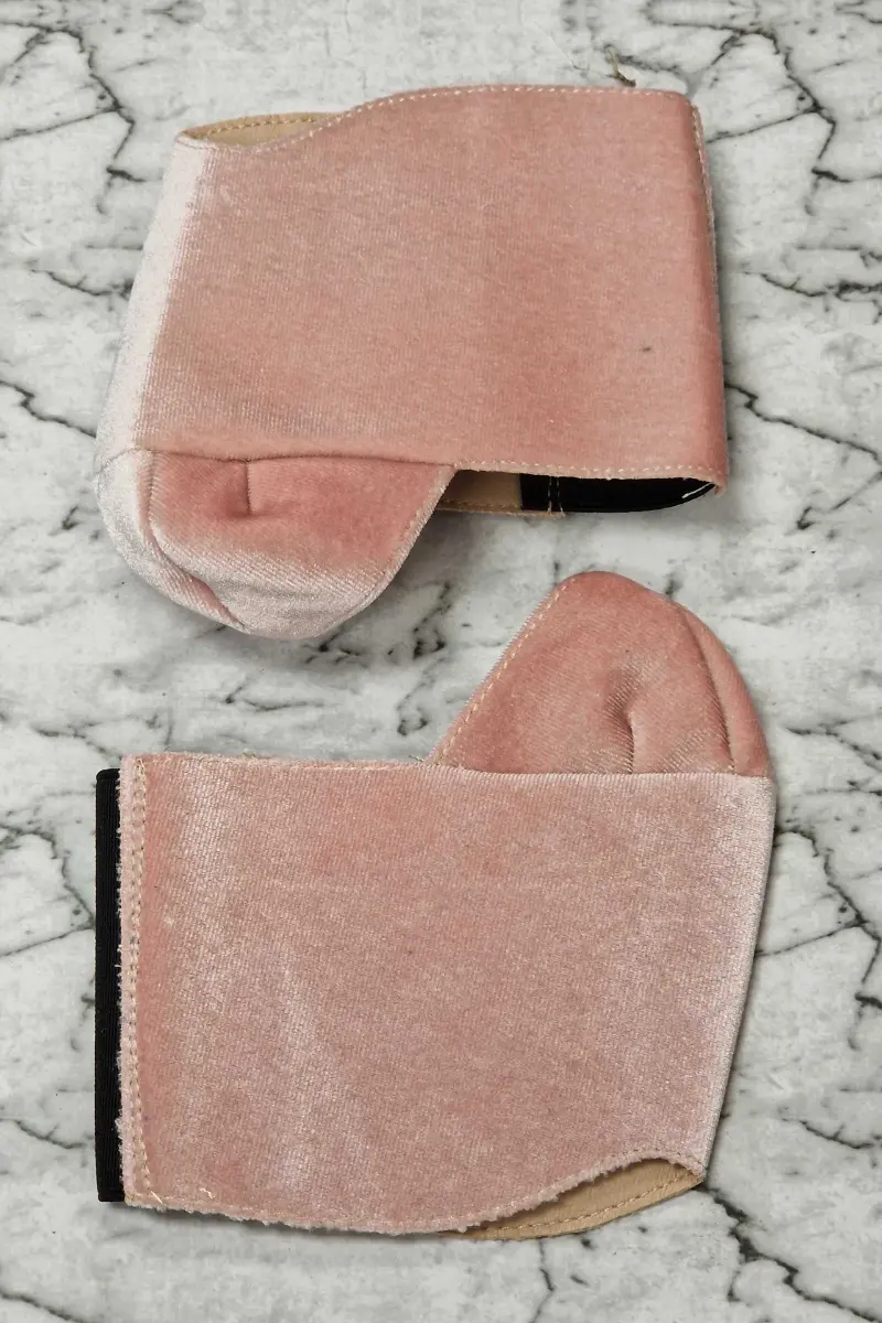 Hella Heels Classique 7Inch Velvet Boot Protector - Downtown Doll 1