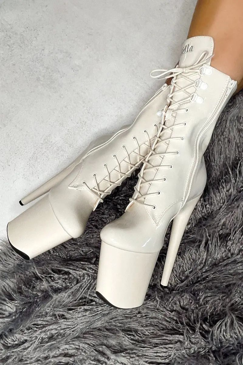 Hella Heels Lipkit 8Inch Boots - No Angel 1