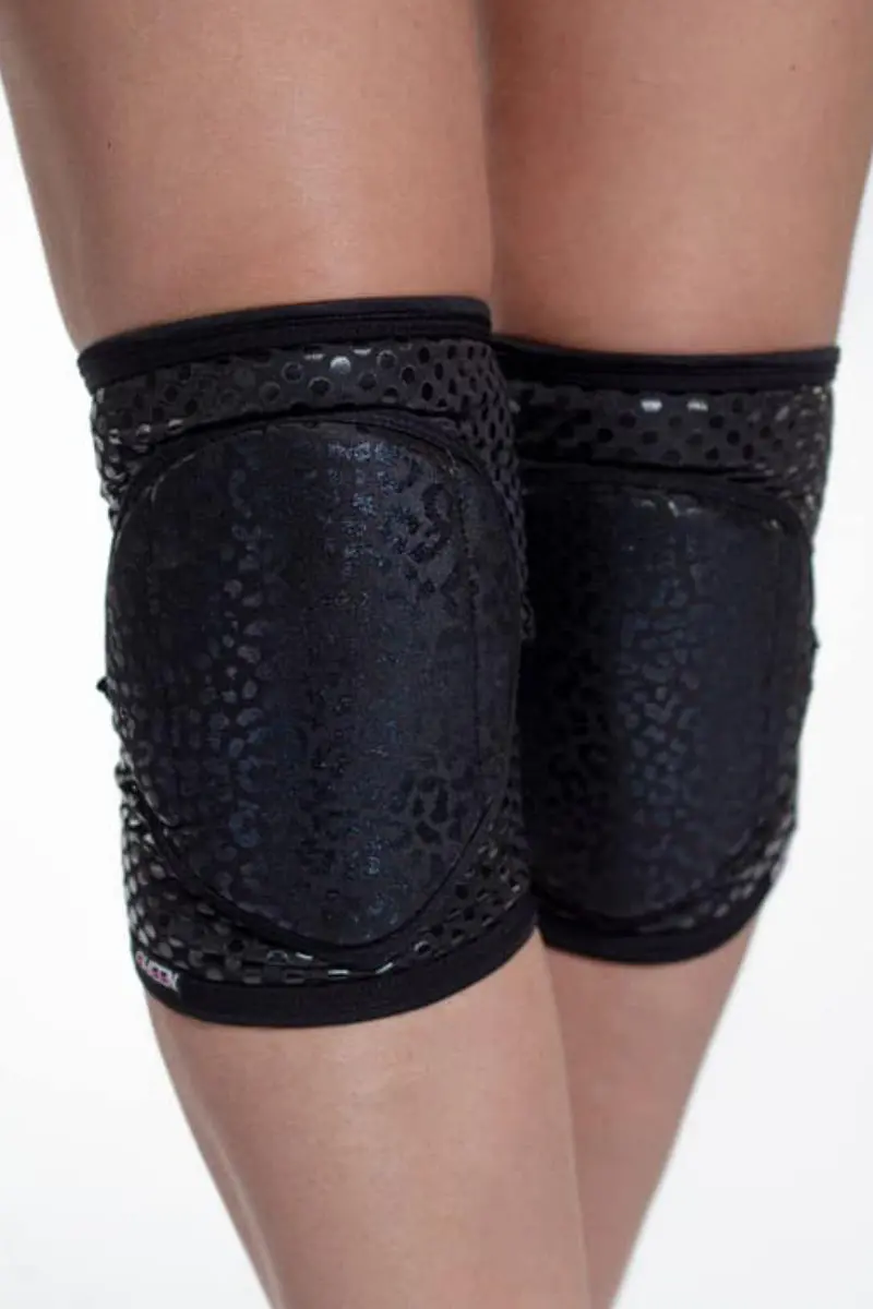 Queen Wear Grippy Kneepads - Wild Black 1