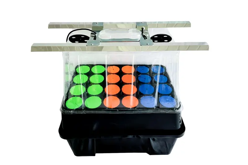 The Harvest Company Viagrow Clone Machine 24-Site Plastic Aeroponic Hydroponic System With 1020 Grow Light And 7 In. Humidity Dome (Vcln24-Wdl) 1