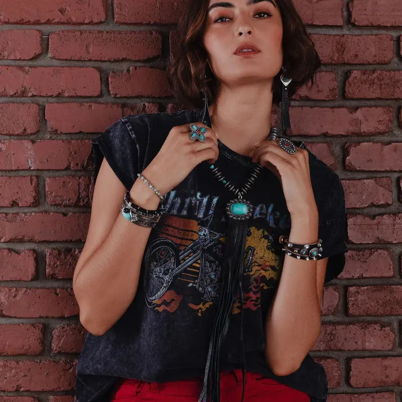 Unchained Necklace 1